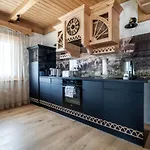 Boska Osada Dağ evi Czarna Góra